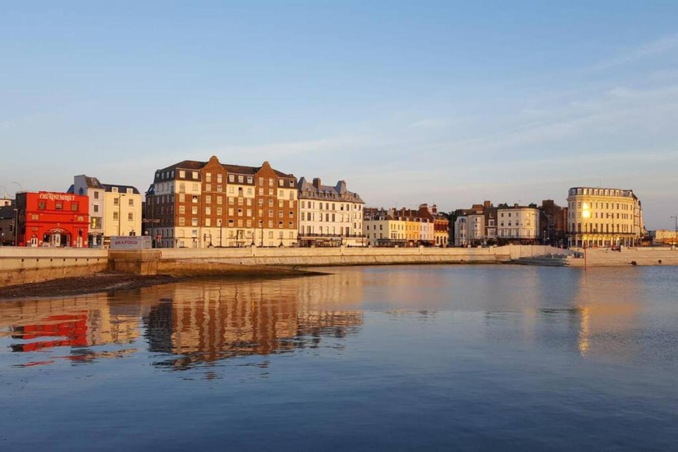 Newly Refurbished - Seascape Retreat Margate