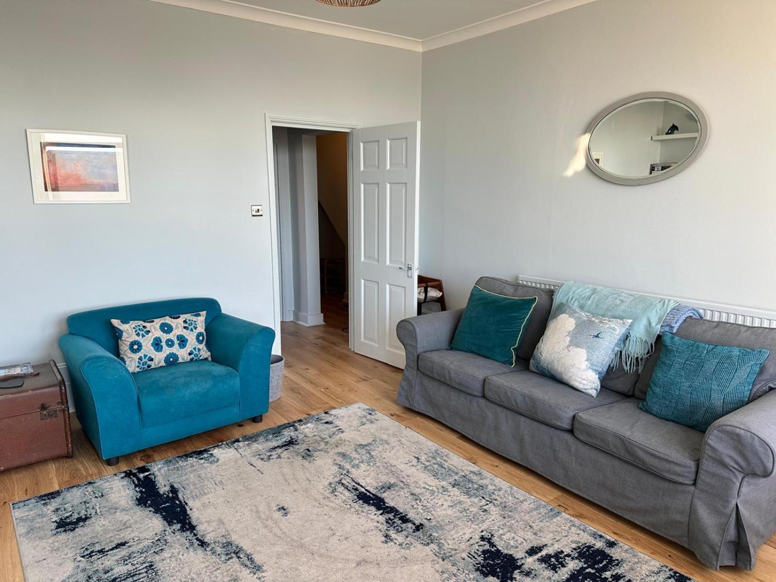 Apartment Newly Refurbished - Seascape Retreat